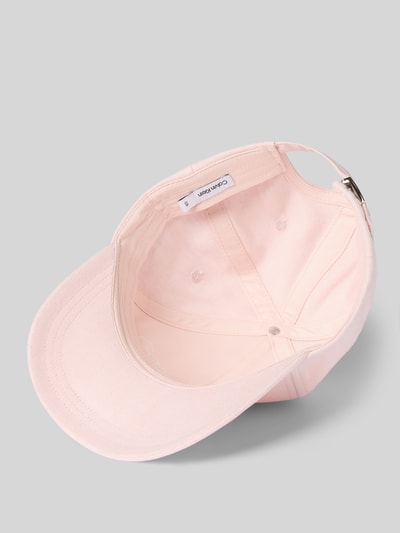 CK Calvin Klein Czapka z daszkiem z wyhaftowanym logo Różowawy 2