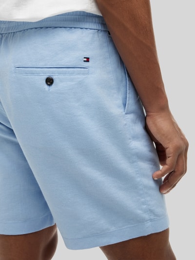 Tommy Hilfiger Szorty chino w kroju regular fit model 'DOVER' Szaroniebieski 3