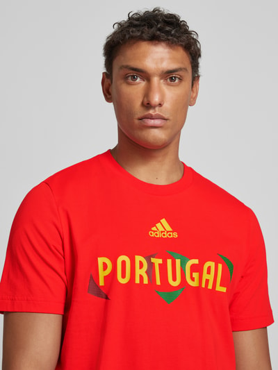 ADIDAS SPORTSWEAR T-Shirt mit Label-Print Modell 'PORTUGAL' Rot 3
