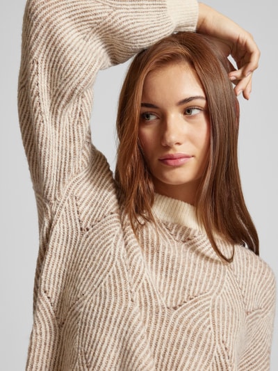 Pieces Loose Fit Strickpullover mit abstraktem Strickmuster Modell 'JENNA' Ecru 3