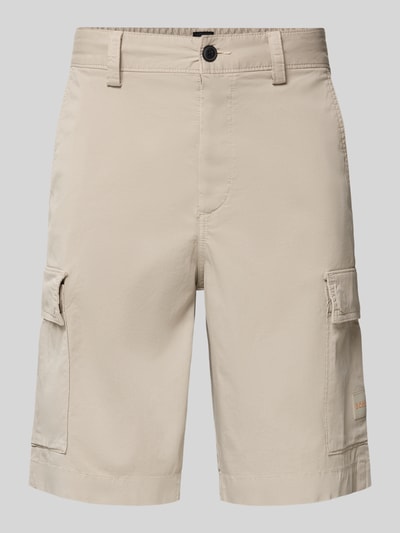 Produktfoto, beige Relaxed Fit Cargoshorts aus Baumwoll-Mix Modell 'SISLA' von BOSS Orange, unifarben, mit Cargotaschen und Label Patch