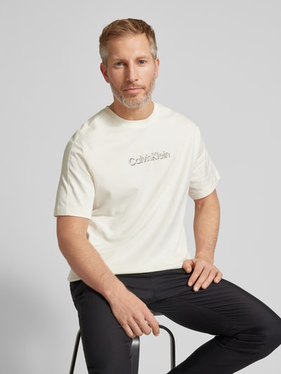 CK Calvin Klein T-shirt z detalem z logo Złamany biały 3