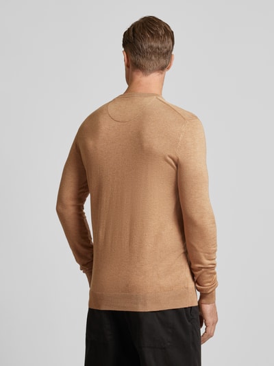 Scotch & Soda Sweter z dzianiny z wyhaftowanym logo model ‘Essentials’ Beżowy 5