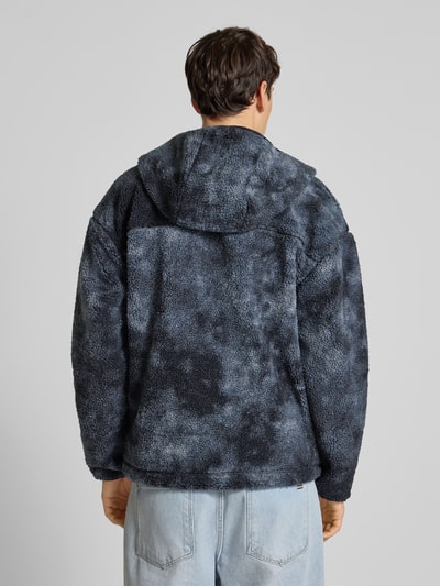 REVIEW Fleecejacke mit Reißverschlusstasche und Label-Detail Black 5