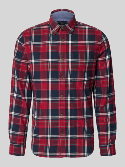 Produktfoto, Regular Fit Freizeithemd aus reiner Baumwolle von Superdry in Rot-Blau-Karo mit Button-Down-Kragen, aufgesetzter Brusttasche, 1-Knopf-Manschetten, Label-Stitching, klare Linien und glatte Baumwollstruktur, Rückenlänge 67 cm, Schulterbreite 44 cm, Ärmellänge 65 cm