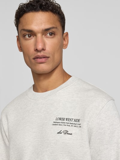 Les Deux Sweatshirt mit Label-Print Modell 'West Side' Hellgrau Melange 3