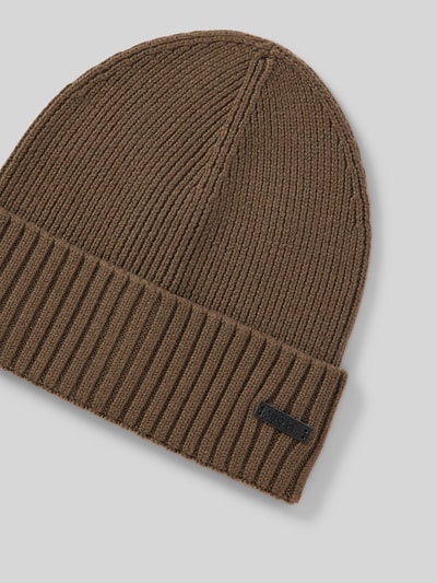 BOSS Czapka beanie z naszywką z logo model ‘Fati’ Oliwkowy 2