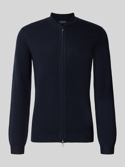 Produktfoto, Slim Fit Strickjacke aus Baumwoll-Mix mit Stehkragen von Christian Berg Men, dunkelblau, Zweiwege-Reißverschluss, gerippte Abschlüsse