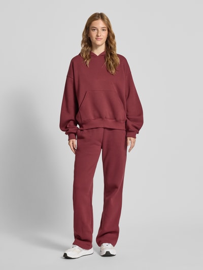 Gina Tricot Bluza z kapturem typu oversized Bordowy 1