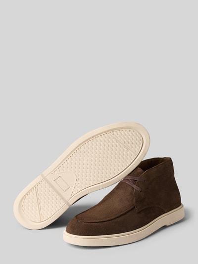 Produktfoto, Loafer aus echtem Leder Modell 'Liam' von PS Poelman in Braun mit leicht profilierter, heller Sohle, abgerundete Passform