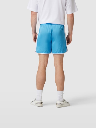 Blue Sky Inn Shorts mit Kontraststreifen Hellblau 5