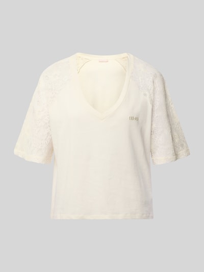 Produktfoto, T-Shirt mit Spitze und Logo-Stitching von LIU JO SPORT in Creme, Reine Baumwolle, Gerader-Schnitt, V-Ausschnitt, Raglanärmel mit Spitze