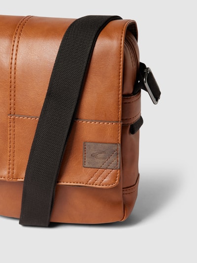 camel active Umhängetasche mit Label-Patch Cognac 3