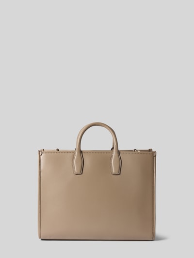 Produktfoto, beige Umhängetasche mit Label-Detail Modell 'Sandy MED Tote' von BOSS, glatte Oberfläche, rechteckige Form, Damen