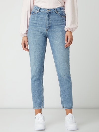 Review Mom Jeans Hellblau 4