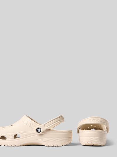 Productfoto, Clogs met labeldetail van Crocs in beige met afgeronde punt, comfortmodel, verstelbare riempjes, hakhoogte maat 43/44: 5 cm