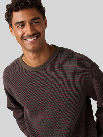 Levi's® Relaxed Fit Langarmshirt aus reiner Baumwolle Modell 'THERMAL TEE YANNIC' Dunkelbraun 3