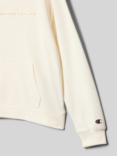 Produktfoto, Hoodie aus Baumwoll-Mix mit Label-Stickerei von CHAMPION, Kindergröße, gerade Passform, cremefarben, weiche Textur, Känguru-Tasche