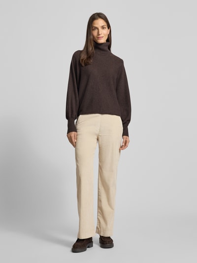 Raphaela By Brax Spodnie sztruksowe o kroju slim fit z elastycznym pasem model ‘Pam Flared’ Écru 1