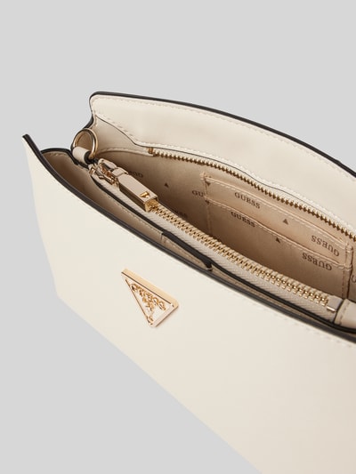 Guess Handtasche mit Label-Applikation Modell 'TALENT' Ecru 5