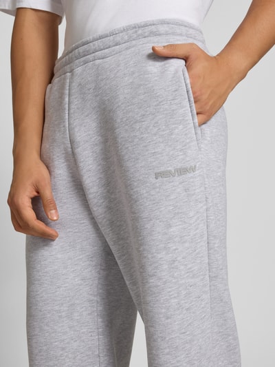 REVIEW Sweatpants mit elastischem Bund Hellgrau Melange 3