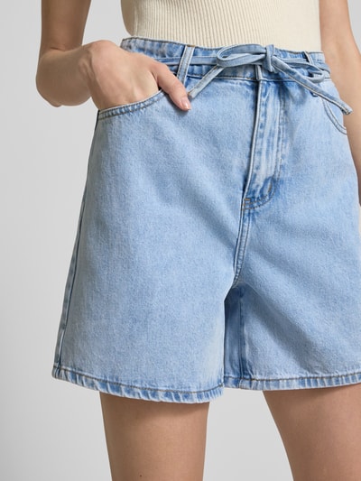moves Jeansshorts mit Bindegürtel Modell 'Veneda' Jeansblau 3