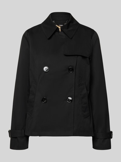 Produktfoto, czarny trencz Trenchcoat mit Knopfverschluss von MICHAEL Michael Kors, krój regular fit, wykładany kołnierz, dwurzędowy, zapięcie na guzik, długość tyłu w rozmiarze S: 61 cm, szerokość ramion w rozmiarze S: 40 cm, szerokość klatki piersiowej w rozmiarze S: 52 cm, długość rękawów w rozmiarze S: 63 cm