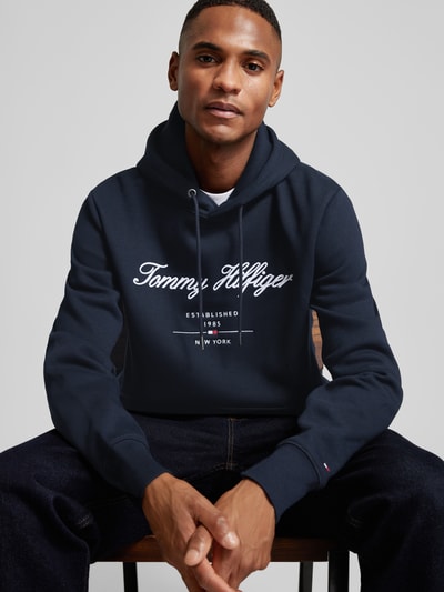 Tommy Hilfiger Bluza z kapturem z wyhaftowanym logo Granatowy 3