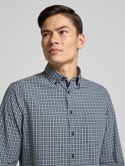 Christian Berg Men Vrijetijdsoverhemd met knoopsluiting Olijfgroen - 3