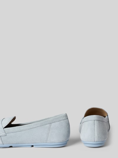 Productfoto, Loafer aus echtem Veloursleder van Tamaris in effen kleuren, afgeronde punt van de schoen, plat, comfortmodel/open, geprofileerde, gestructureerde zool, materiaalverwerking velours, echt leer.