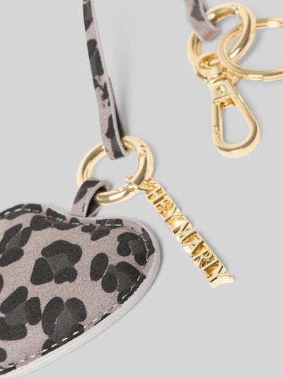 Produktfoto, sleutelhanger met all-over dierenprint en logodetail, Model 'Heart' van Hey Marly met Karabijnhaak, Damesaccessoire