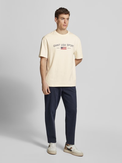 Gant T-Shirt mit Label-Print Offwhite 1