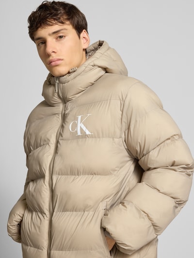 Calvin Klein Jeans Regular fit gewatteerd jack met logoprint, model 'Monogram' Beige - 3