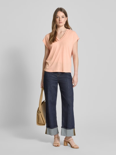 Scotch & Soda T-Shirt mit V-Ausschnitt Apricot 1