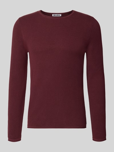Produktfoto, bordeauxroter Slim Fit Pullover aus reiner Baumwolle von REVIEW, Strick-Optik, Rundhalsausschnitt, schlichte Struktur
