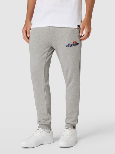 Ellesse Spodnie dresowe z wyhaftowanym logo model ‘NIORO’ Jasnoszary 4