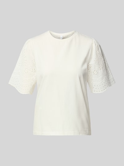Produktfoto, T-Shirt mit Lochstickerei Modell 'LEX' von YAS aus reiner Baumwolle, Regular Fit, weiß, Rundhalsausschnitt, florale Muster.
