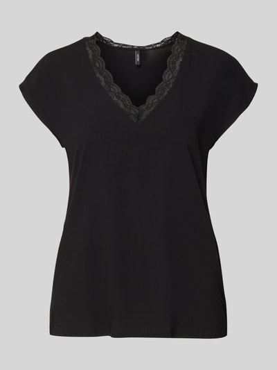 Produktfoto, Regular Fit T-Shirt mit Spitzenkragen Modell 'BELLA' von Vero Moda, czarny, jednolity, krój regular fit, V-dekolt z koronką, krótki rękaw, mieszanka wiskozy, jersey stretch