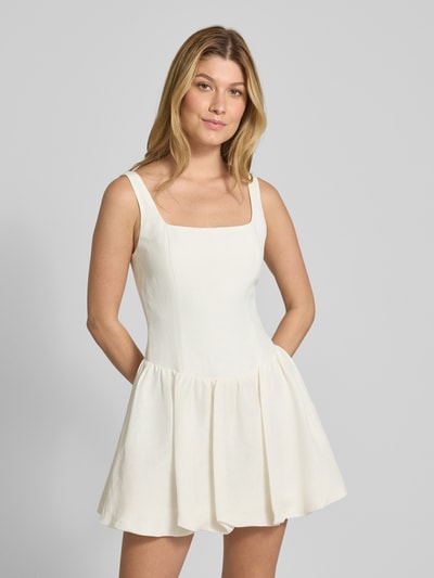 Forever New Cocktailkleid aus Viskose Modell 'HEIDI' Weiss 4