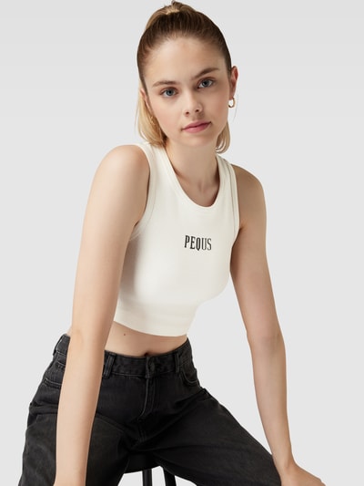 PEQUS Crop Top mit Label-Stitching Weiss 3