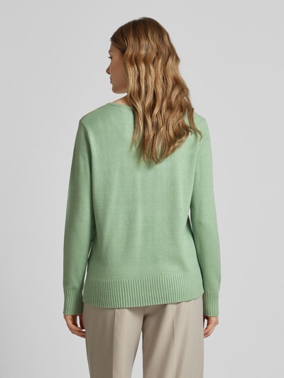 Christian Berg Woman Gebreide pullover met afgeronde V-hals Rietgroen gemêleerd - 5