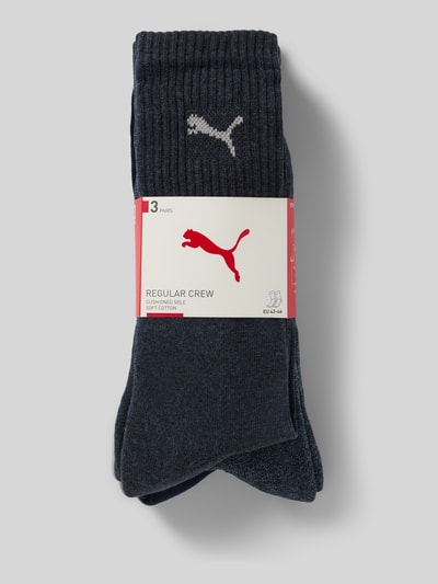 Produktfoto, Sportsocken im 3er-Pack von PUMA aus Baumwoll-Mix mit Stretch-Anteil, Unifarbenes-Design, Strukturmuster, Label-Stitching.