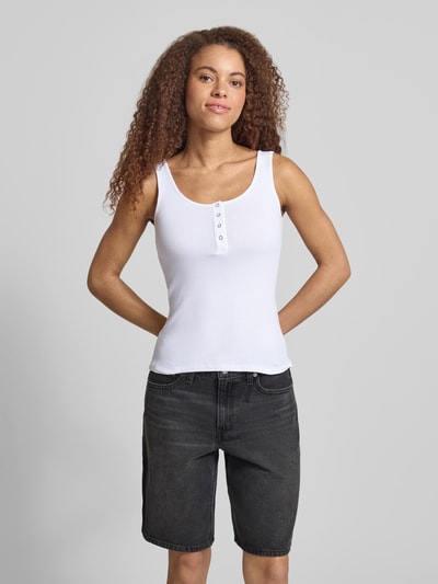 PIECES Top typu tank w kroju slim fit z mieszanki bawełny ekologicznej model 'KITTE' Biały 4