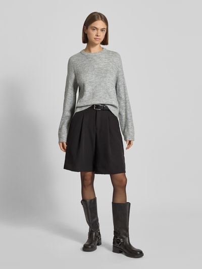 ONLY Sweter z dzianiny o kroju regular fit z okrągłym dekoltem model ‘SIMONI’ Średnioszary melanż 1