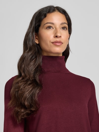 s.Oliver RED LABEL Regular Fit Rollkragenpullover aus Viskose-Mix Bordeaux 3