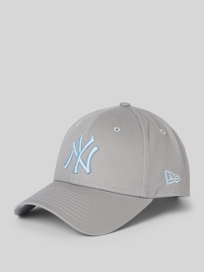 New Era Baseballpet met logostitching, model 'LEAGUE' Lichtgrijs - 1