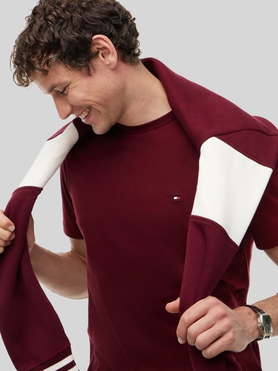 Tommy Hilfiger Regular Fit T-Shirt aus reiner Baumwolle ' Bordeaux 3