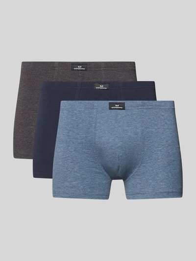 Produktfoto, Boxershorts mit Label-Detail im 3er-Pack von Götzburg Wäsche, Herren Baumwoll-Elasthan-Mix, körpernaher Schnitt, elastischer Bund, verschiedene Blautöne, glatte Textur.