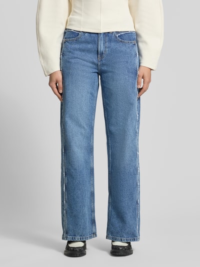 Gina Tricot Jeansy z szerokimi nogawkami z postrzępionymi szwami Jeansowy niebieski 4