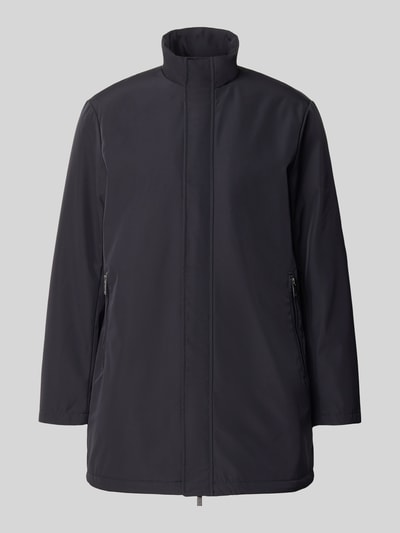 Produktfoto, Trenchcoat mit verdecktem Reißverschluss von Armani Exchange, schwarz, glatte Textur, Stehkragen, Reißverschlusstaschen, Regular Fit, Rückenlänge 85 cm, Schulterbreite 45 cm, Brustweite 50 cm, Ärmellänge 65 cm